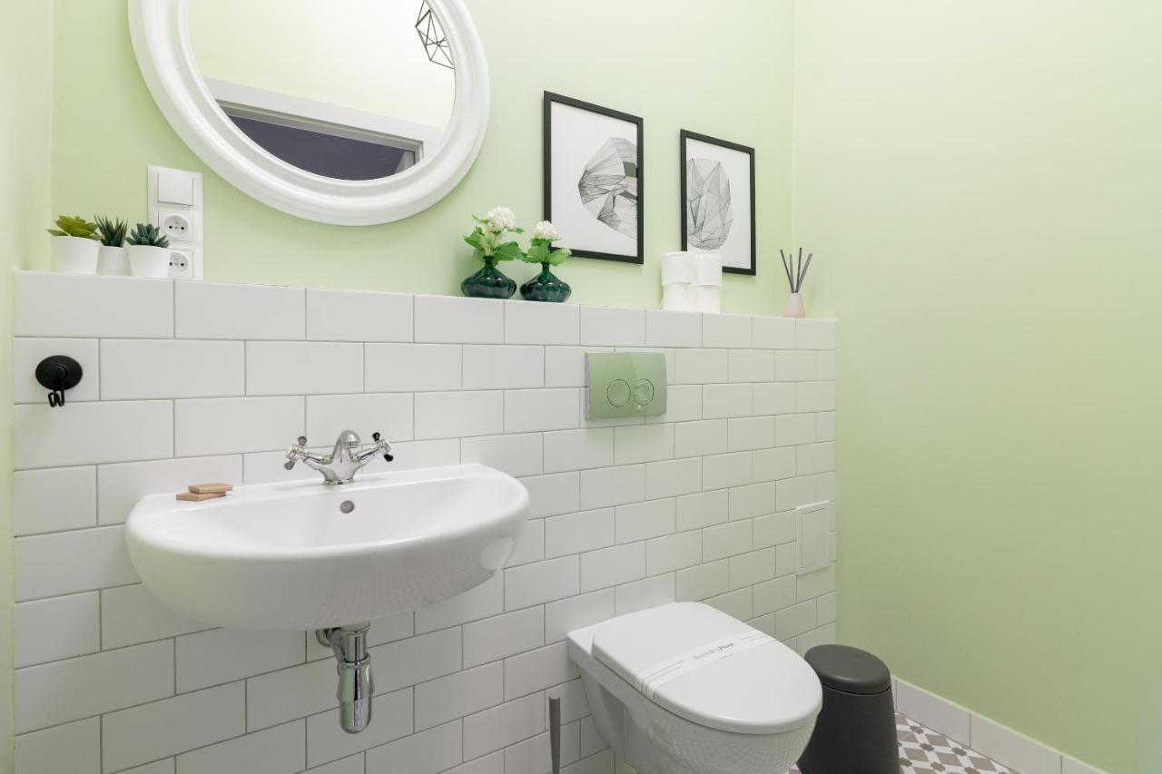 Hala Mirowska Stylish Apartment Warschau Buitenkant foto