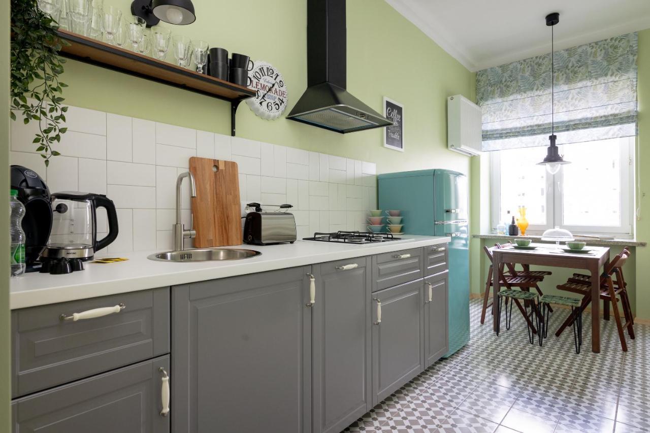 Hala Mirowska Stylish Apartment Warschau Buitenkant foto