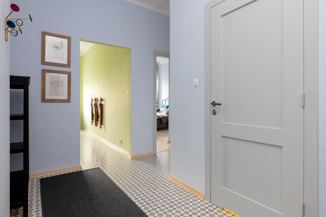 Hala Mirowska Stylish Apartment Warschau Buitenkant foto